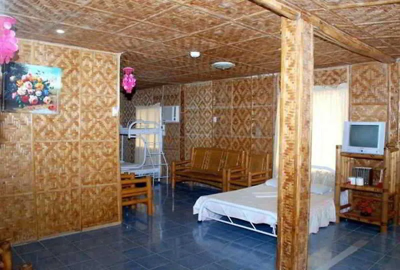** Hotel Sea Corals Beach Resort Panglao Philippines
